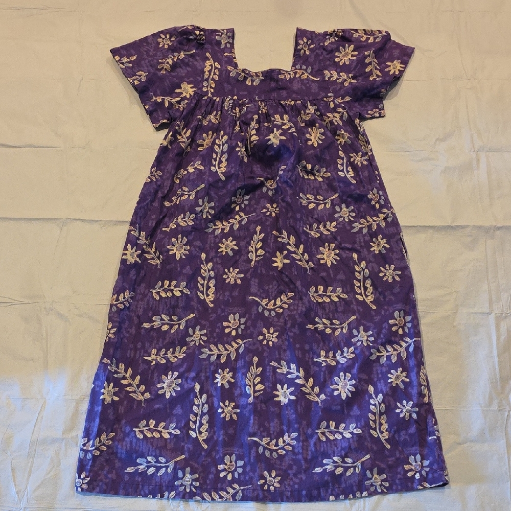 The Vermont‎ Country Store Purple Floral Muumuu Dress M